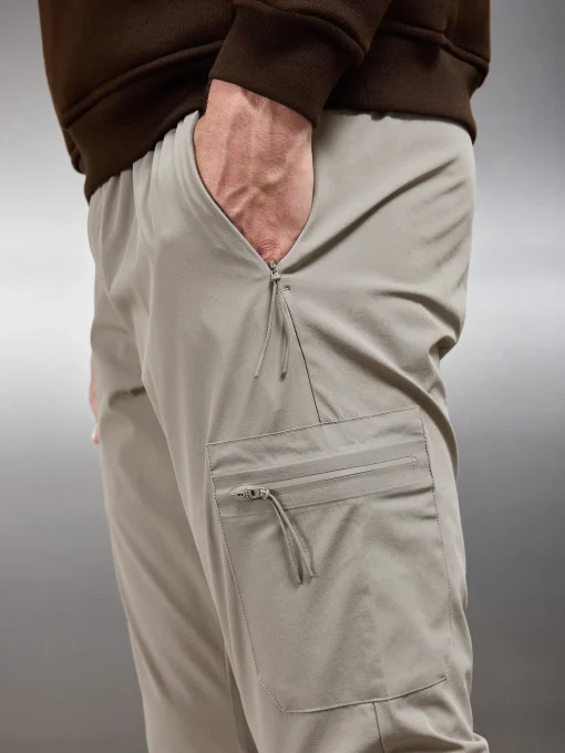 Active Technical Cargo Pant - Taupe