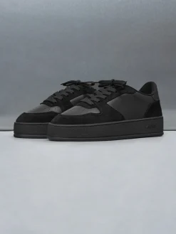 Arena Trainer - Triple Black