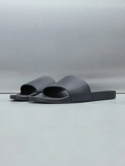 Essential slides - Black