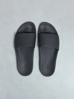 Essential slides - Black