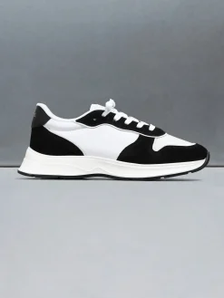 Hybrid Runner - Black White