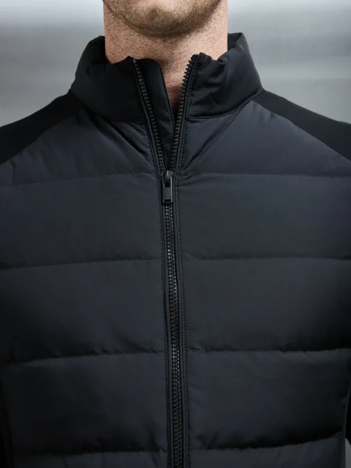 Hybrid Technical Puffer Jacket - Black