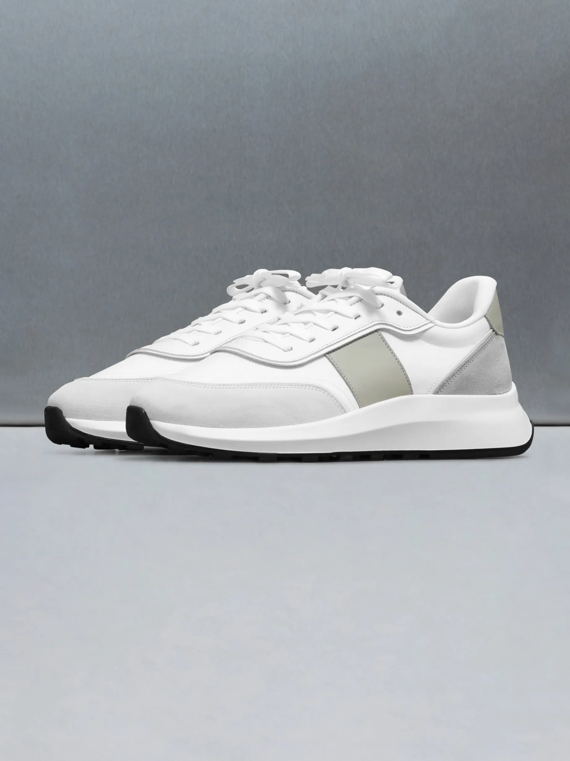 Low Runner 2.0 - White Sage