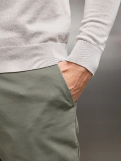 Relaxed Fit Chino Trouser - Olive