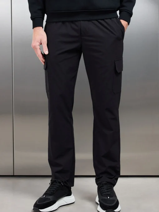 Relaxed Fit Nylon Cargo Pant - Black