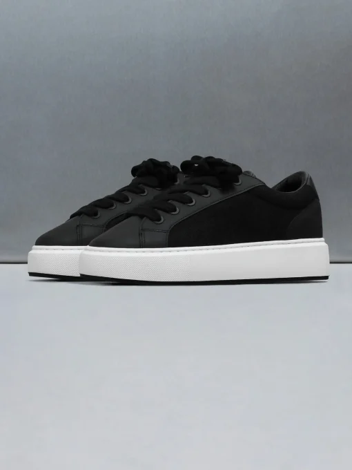 Studio Trainer - Black