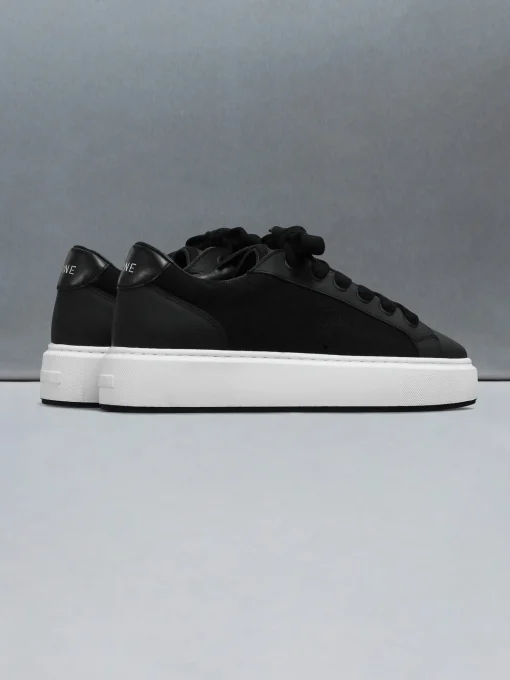 Studio Trainer - Black