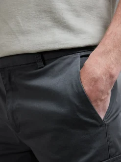 Tailored Cotton Cargo Short - Grey