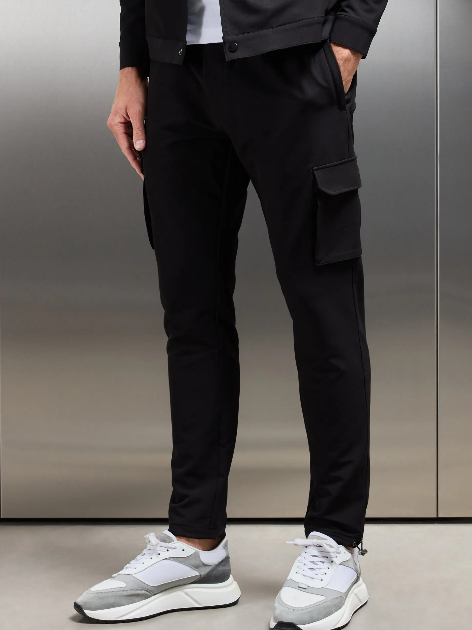 Technical Mid Weight Utility Cargo Pant - Black