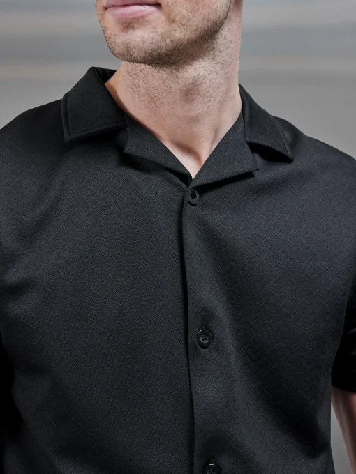 Textured Interlock Revere Collar Shirt - Black