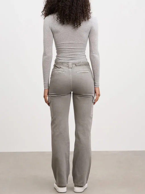 Womens Mid Rise Cargo Pant - Grey