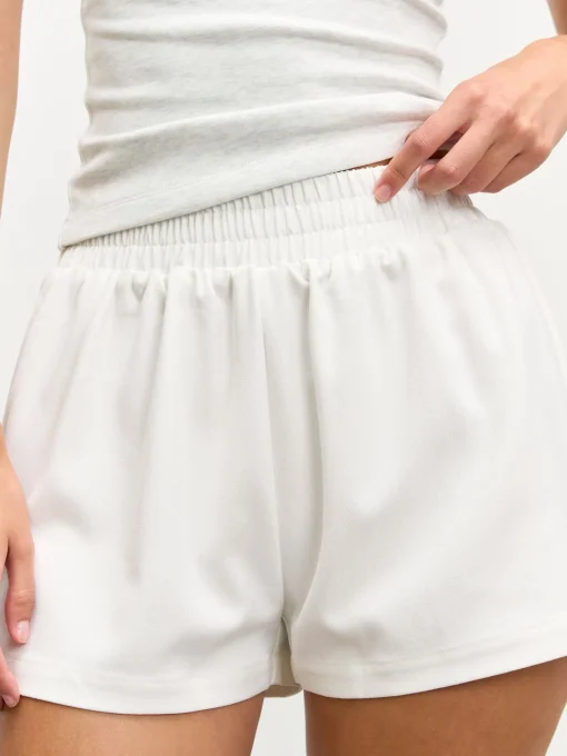 Womens Pull On Short - White