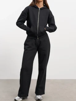 Womens Relaxed Straight Leg Jogger - Black
